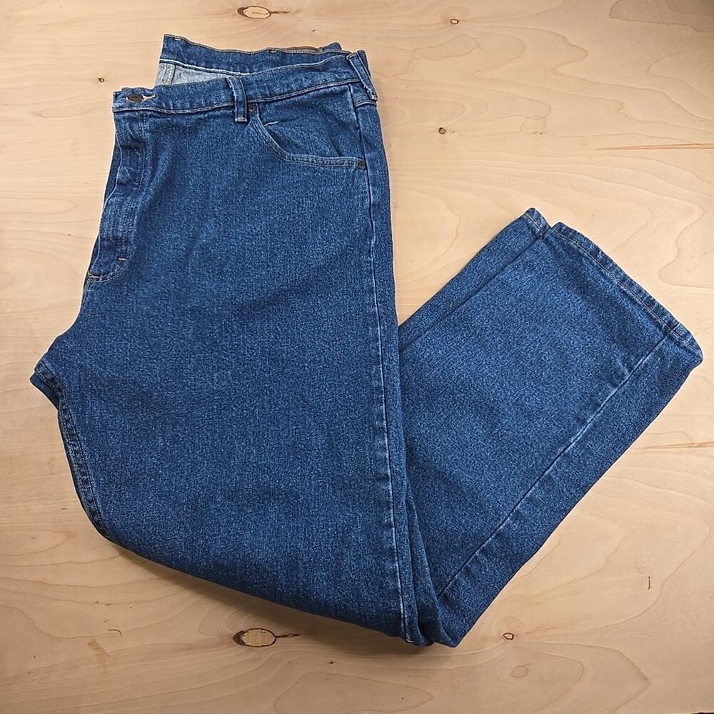 Wrangler Men's Dark Wash Regular Fit Straight Leg Jeans sz 42 x 32